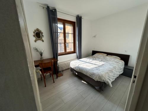 Sereine d'Argouges Sereine d'Argouges