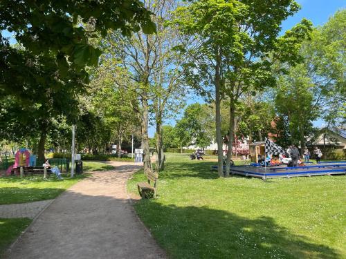 Les Frimousses Les Frimousses