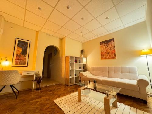 Cozy and quiet central apartment, Sofia (Foto 7)