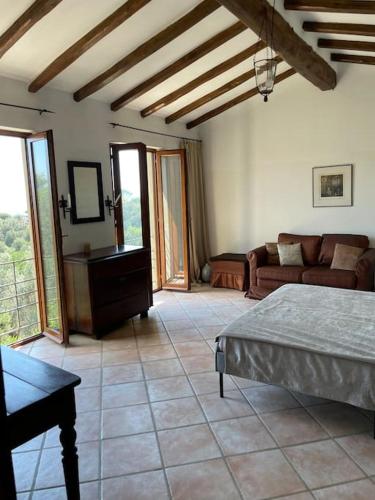 Private Villa - Retreat between Siena and the Sea