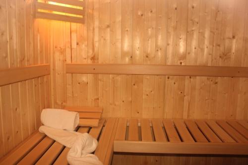 Sauna, Villa Lotus in Robadje