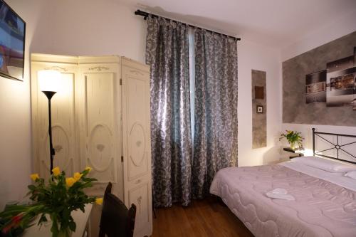 Like Romeo Suites - image 2