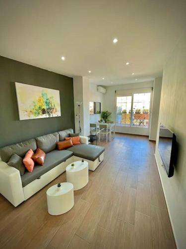 Elegant Rooftop by F2 Rental Home 1