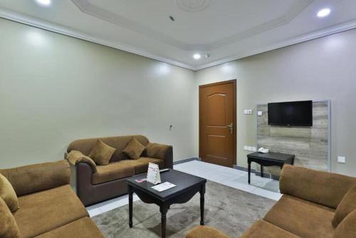look house - image 10