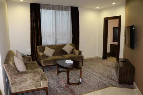 look house - image 6