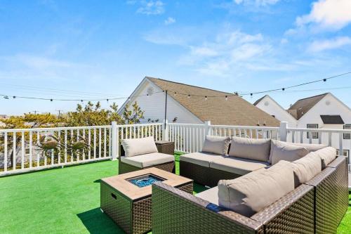 King bed, beach cart, roof deck, firepit, BBQ, Ocean City