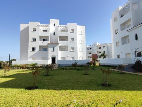 Très bel appartement dans les splendides jardins d'Asilah 2