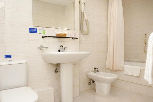 Hotel Arha Santander - image 6