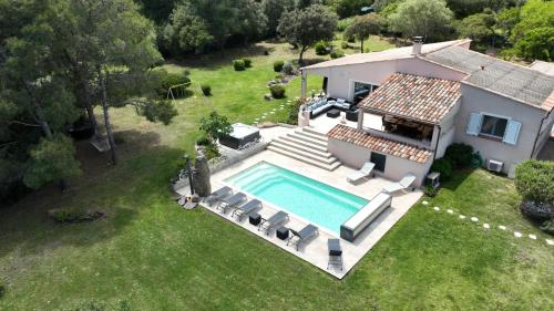 Villa Bord de Mer avec piscine chauffée et Jacuzzi - Location, gîte - Porto-Vecchio