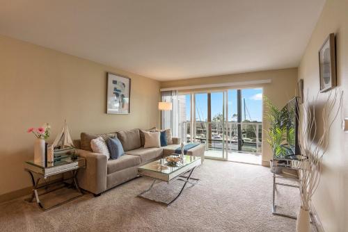 Harbor Views ,Luxury Condo, Venice&Marina in Los Angeles, USA