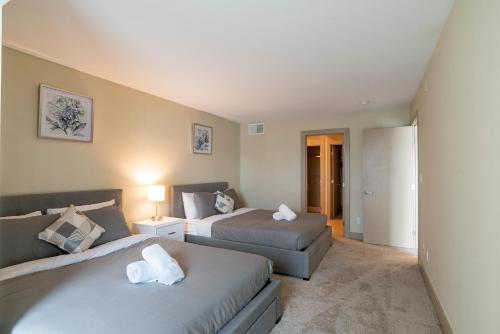 Harbor Views ,Luxury Condo, Venice&Marina in Los Angeles, USA