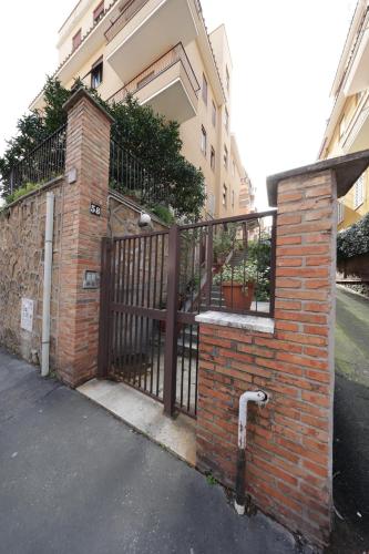 San Pietro city center close to the subway, Рим (фото 2)