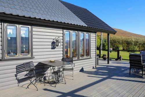 Charming Cabin close to Akureyri