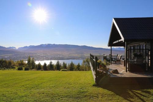 Charming Cabin close to Akureyri