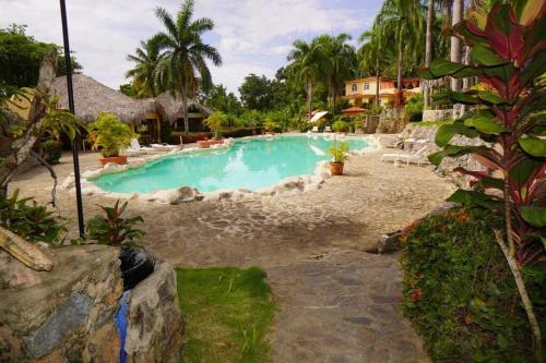 Villa Playa Bonita, Pool, Tropical Gardens in La Ceiba
