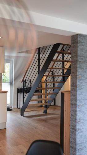 Seadmed, Modernes Ferienhaus im Eidertal in Delve