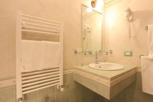 Katti House 2 - image 6