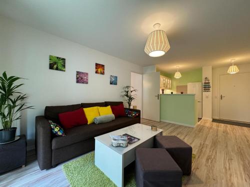 L'é-crin, appartement deux pièces avec jardin (L'e-crin, appartement deux pieces avec jardin) in 杭布葉