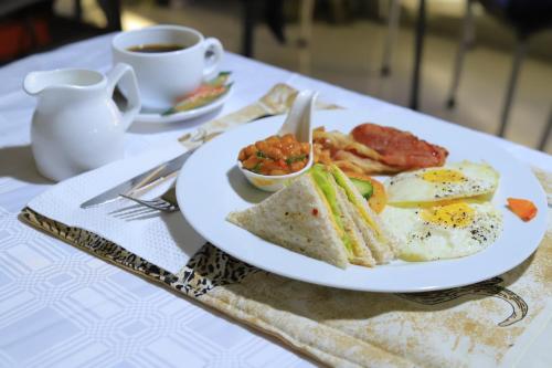 Etang Guesthouse in Nata