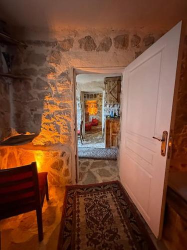 Tarihi Mardin evi Hobbit ev