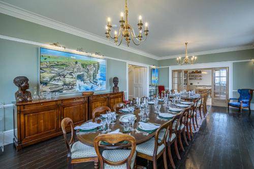 Restorāns, House of the Northern Gate - a luxury baronial house that sleeps 18 guests in 9 bedrooms in Dunnet