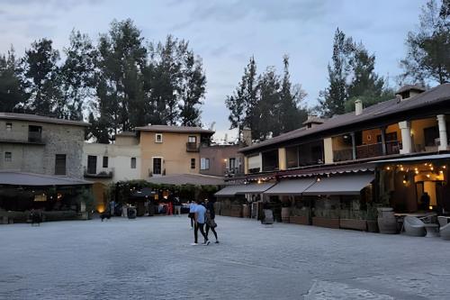 Loft Éfeso: ¡Un Refugio Moderno en ValQuirico! in Santeagueda, Mexico