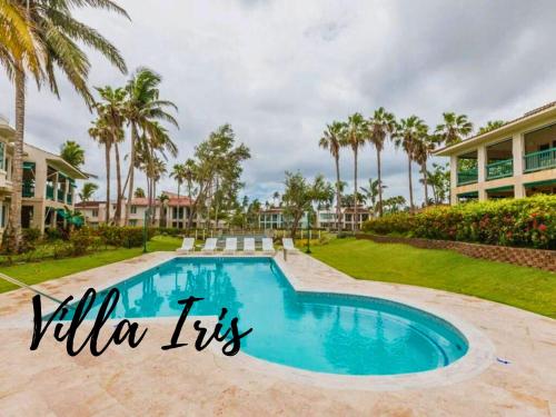 . Villa Iris 2 story ocean view villa w/ pool access