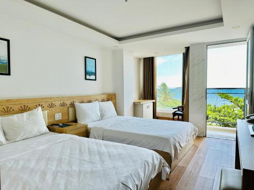 Nắng Vàng Nha Trang Hotel