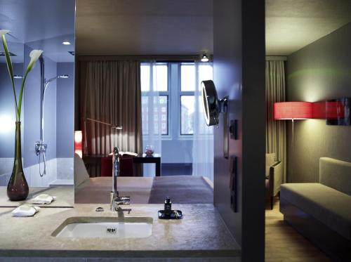 Sofitel Munich Bayerpost, Monachium (zdjęcie 7)