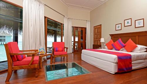 Sunset Water Villa with USD 50 Spa Credit Per Person | 10% Off on Excursions | FREE One Hour Sunset Photo Cruise for Minimum 3 Night Stays image 2