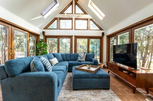 The Rivers Echo, Full Kitchen, Front Porch, Dogs OK, King, Amazing Hiking in Saint Croix Falls, USA