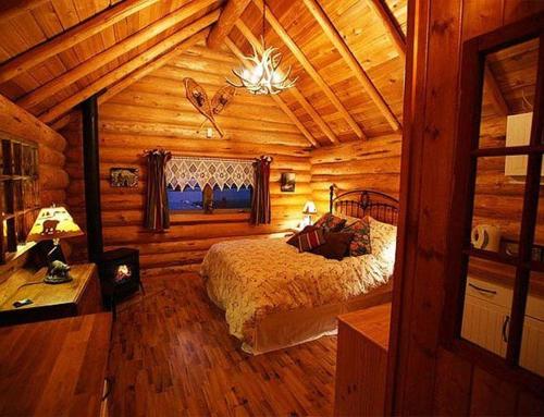 Cozy Cabin at the Highlands