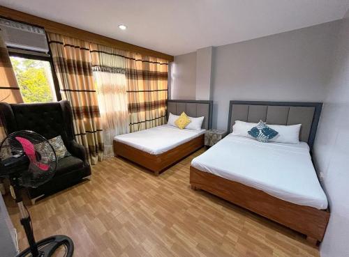 room detail thumbnail 0