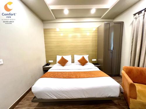 Double Room image 1