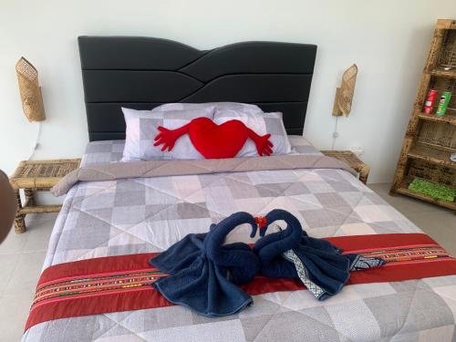 1 queen bed