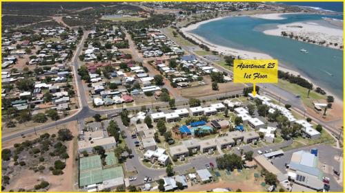 Riverview Holiday Apartment 25 - Kalbarri WA