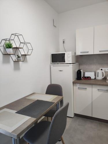 keittiö, Apartman Shine in Szigeti Kulvaros