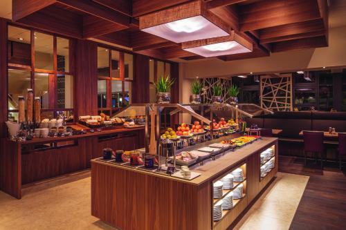 ห้องอาหาร, โมเวนพิค โฮเทล ซูริค-เรเกนสดอร์ฟ (Movenpick Hotel Zurich-Regensdorf) in เรเก็นส์ดอร์ฟ