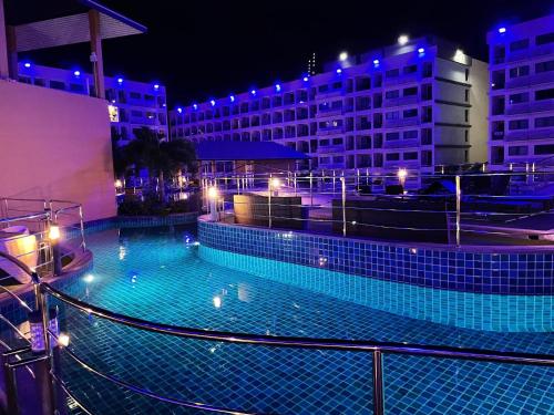 Laguna Beach resort 3 condo the maldives pattaya pool access ลากูน่า บีช รีสอร์ต 3 พัทยา