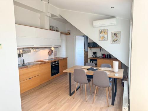 Private rooftop apartment with sauna in the city centre, Helsinki (photo 8)