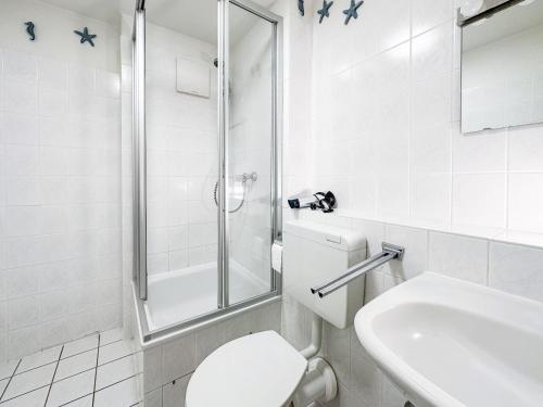 Apartment image 6