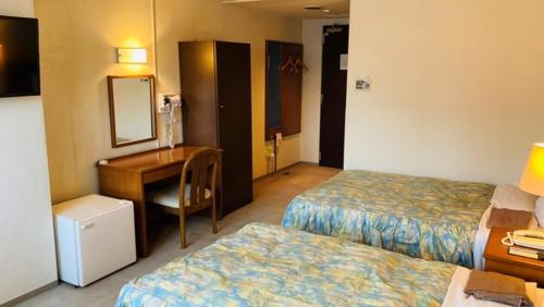 room detail thumbnail 1