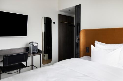 Superior Single Room image 5