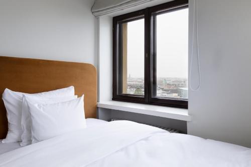 Superior Single Room image 6