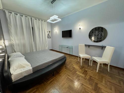 Suite and room – Rome