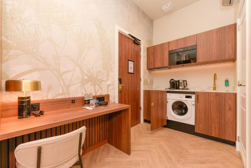 Novallure Villa Margaretha - Short Stay Apartments in ไรจ์สวิจ์ค