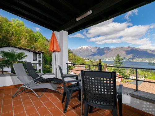 Apartment Residenza Miralago Apt-A10 by Interhome in San Nazzaro