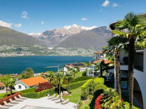 Apartment Residenza Miralago Apt- B15 by Interhome in 산 나자로