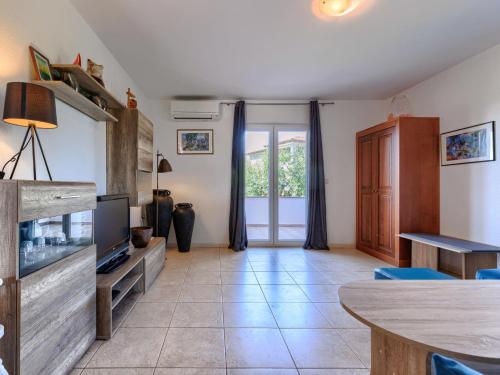 Holiday Home Finida by Interhome in Petrovija