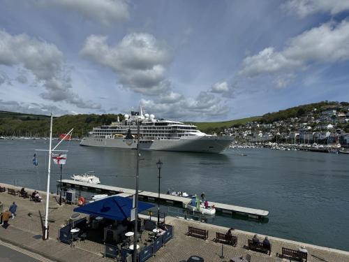 Seascape - Waterfront apartment, glorious views and parking, Dartmouth (fotografie 2)